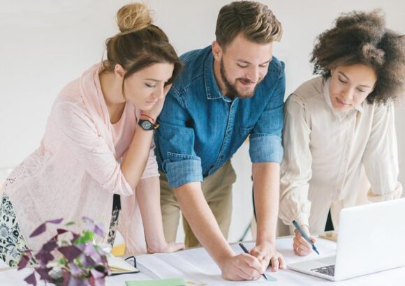 What percentage to give a marketing partner?